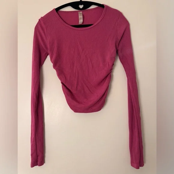 Alo Yoga Gather Long Sleeve Top – Raspberry Sorbet – Size Small – Color Sold Out - Picture 11 of 12